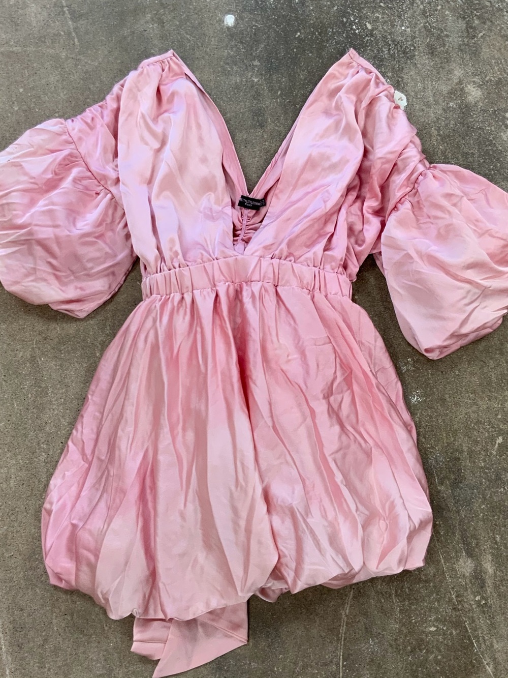Pretty Little Things Puff Sleeve Silky Satin Dress Plus Pink Bow Tie